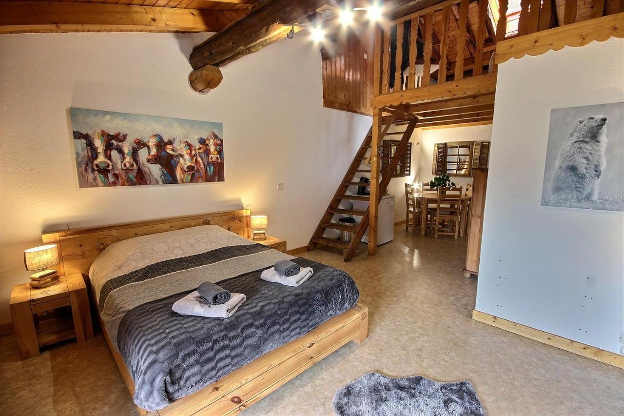 Les Balcons Du Molliebon Séez Exterior foto
